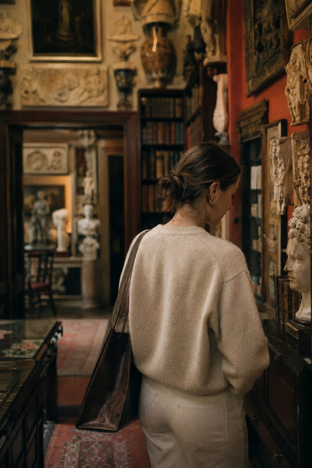 woman in museum